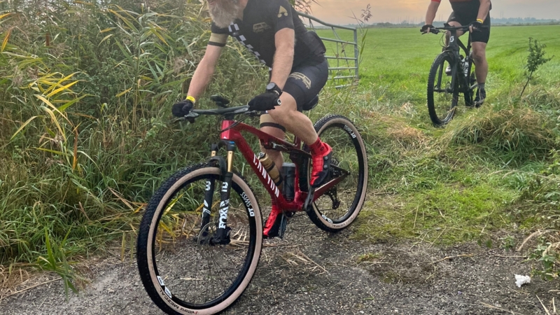 Sfeerimpressie Gravelrit 70 km 2024